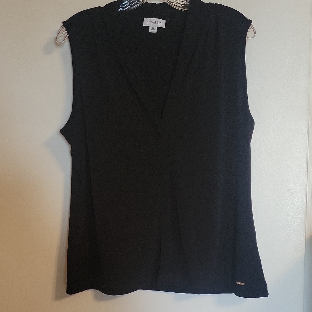 Calvin Klein Women's Sleeveless Black Blouse
